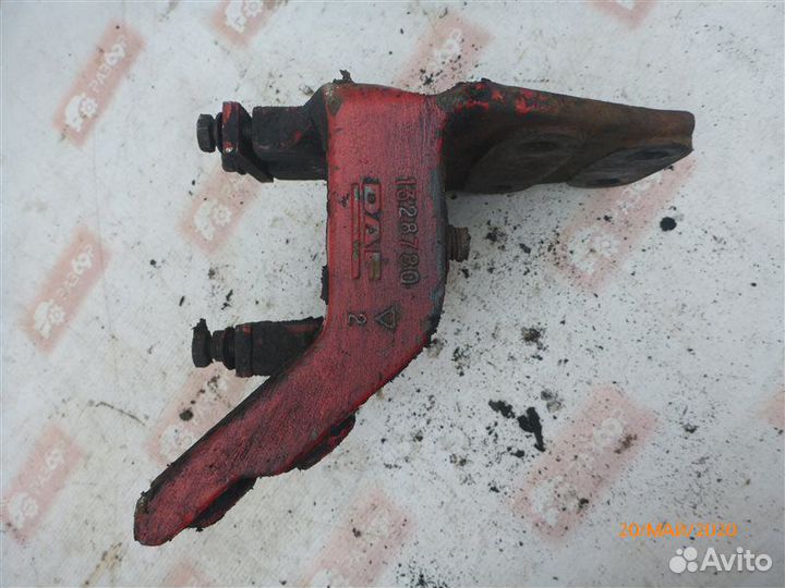 Кронштейн рессоры передний левый Daf Cf 85