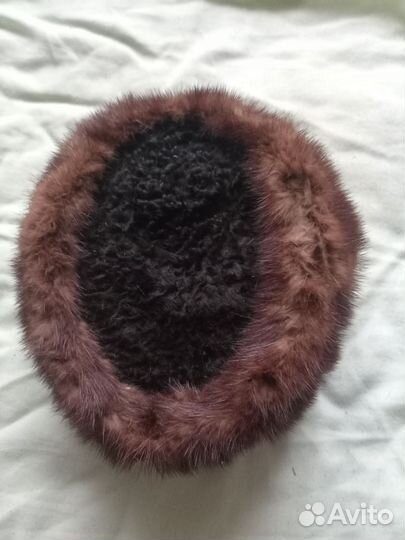 Головной убор женский