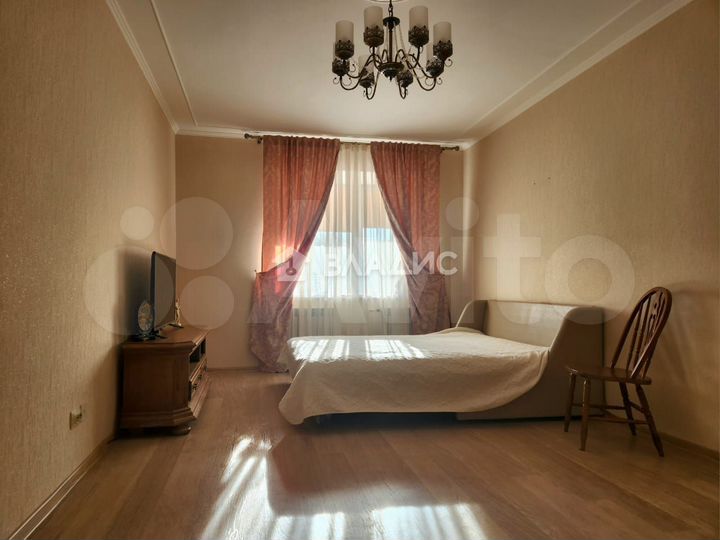 1-к. квартира, 46 м², 4/16 эт.