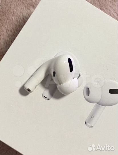 Airpods pro левый и правый (оригинал )