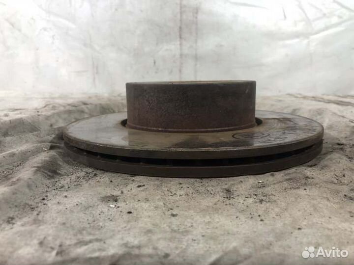 Диск тормозной передний правый Bmw 3-Series F30