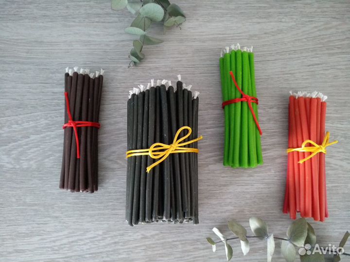 Тонкие восковые свечи