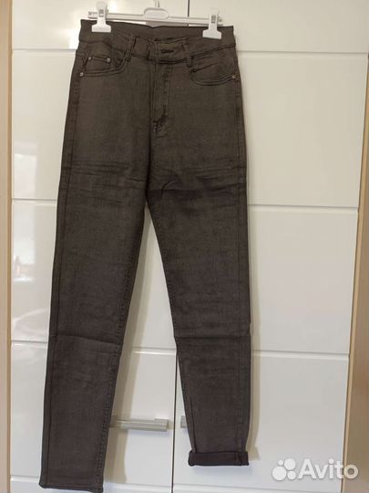 Новые джинсы Denim