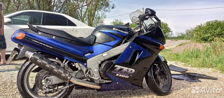 Кавасаки ззр1100