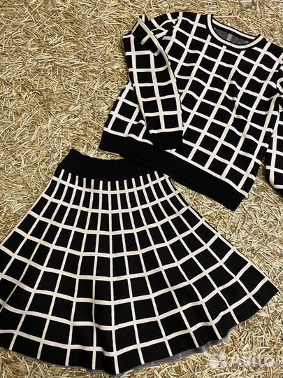 Костюм юбка и кофта