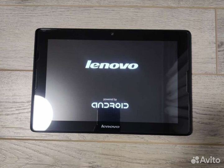Планшет Lenovo TAB A7600