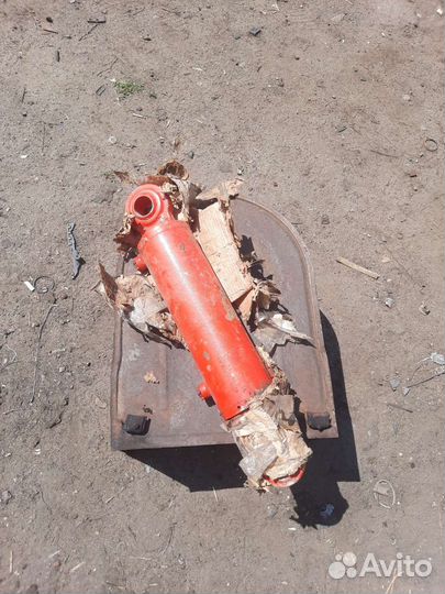 Цилиндр гидравлический