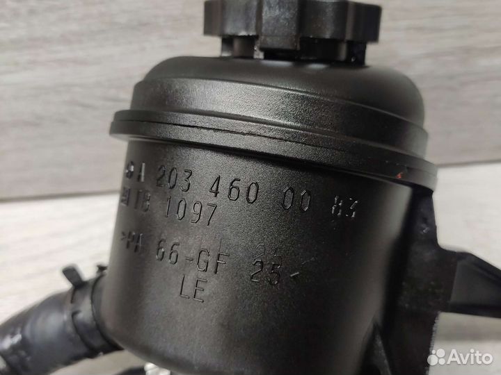 Бачок гидроусилителя Mercedes-Benz