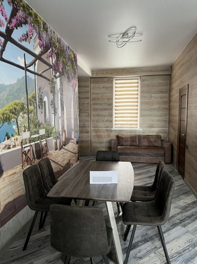 2-к. квартира, 85 м², 3/9 эт.