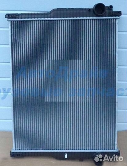 Радиатор Вольво фл водяной 7420809775