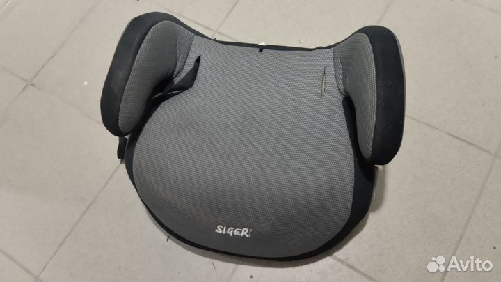 Бустер для ребёнка авто