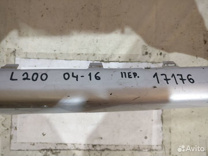 Mitsubishi L200 05-Спойлер Передний 17176