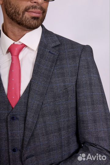 Мужской костюм тройка на свадьбу