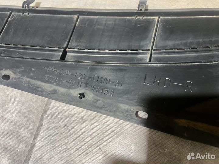 Жабо накладка Land Cruiser 100 \ lx470