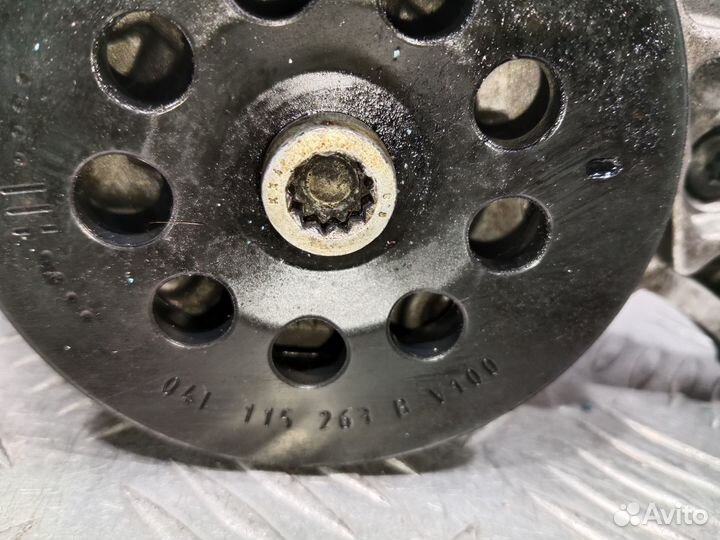 Б/У Насос масляный Audi VW Skoda#001