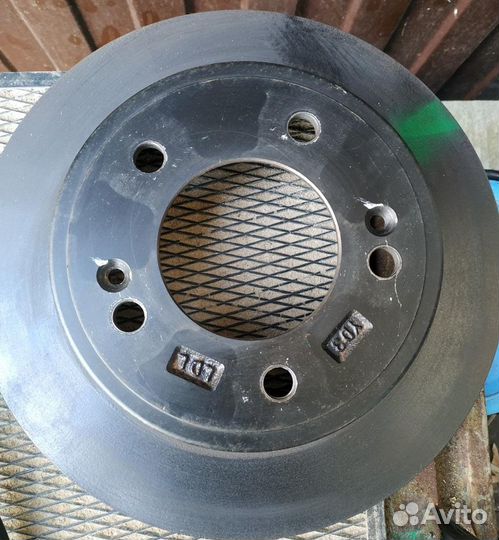 KIA Soul 2 задняя левая ступица части