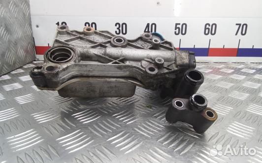 Корпус масляного фильтра mercedes benz C-class W204 (EVN12A801)