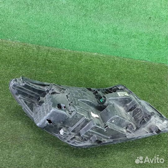 Фара левая Киа Соренто 3 UM Прайм (2017-2020)