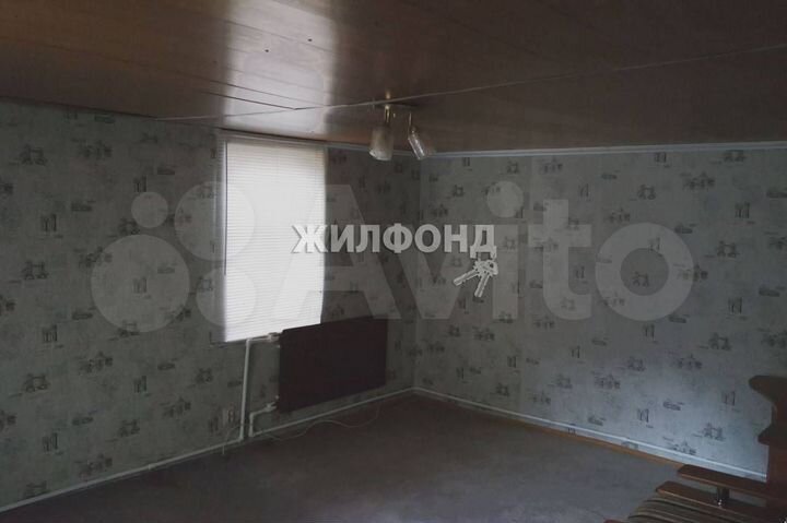 Дом 41,9 м² на участке 1 сот.