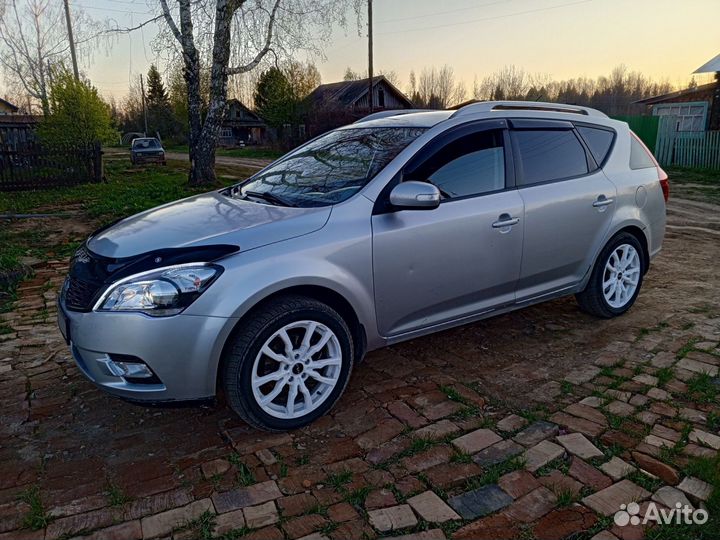 Kia Ceed 1.6 AT, 2011, 400 000 км