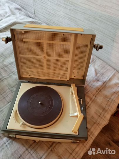 Проигрыватель концертный 3