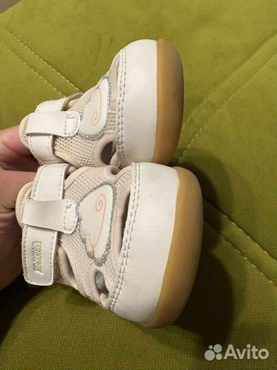 Сандалии для девочки 22 размер
