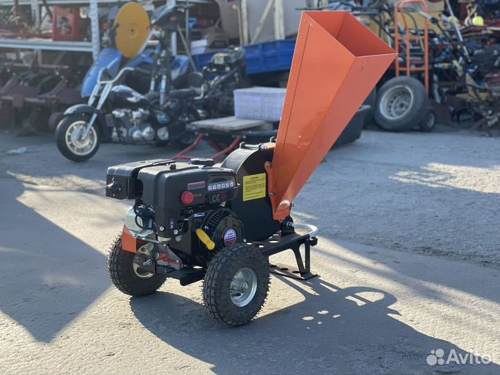 Измельчитель веток бобёр 3 (двиг. lifan 7,0 Л.С.)