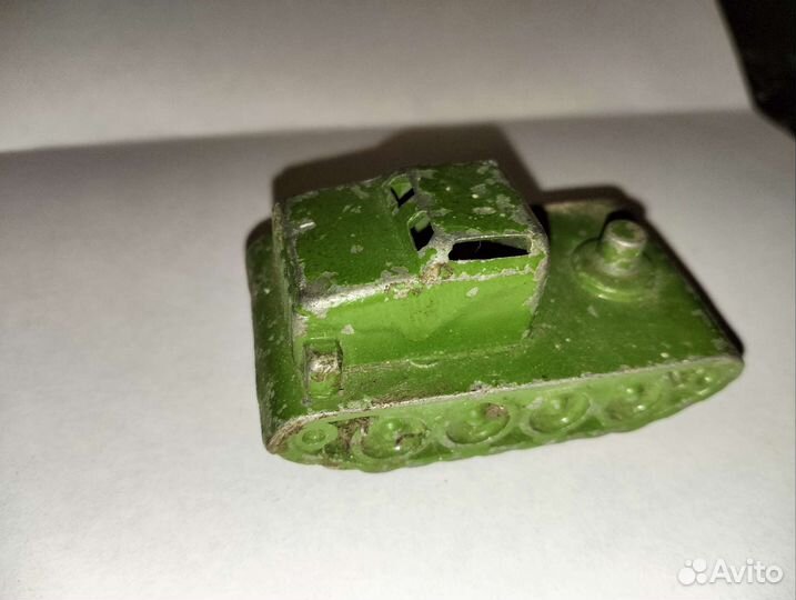 Игрушечный тягач СССР