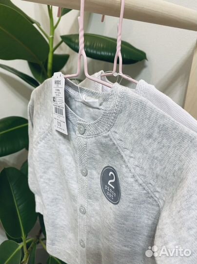 Комплект кардиганов next 80 (9-12 мес)