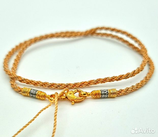 Шнурок золотистый 2 мм с замком серебро с позолото