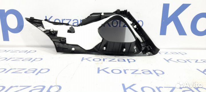 Обшивка стойки задняя левая Geely Coolray SX11