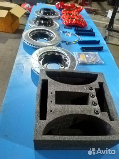 Тормоза Brembo LC 200 Lexus 570