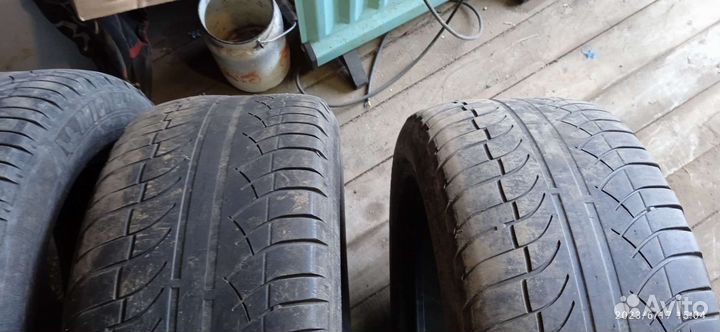 Michelin Latitude Diamaris 235/55 R17 99H