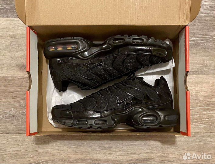 Кросовки Nike Air Max Plus TN Triple Black