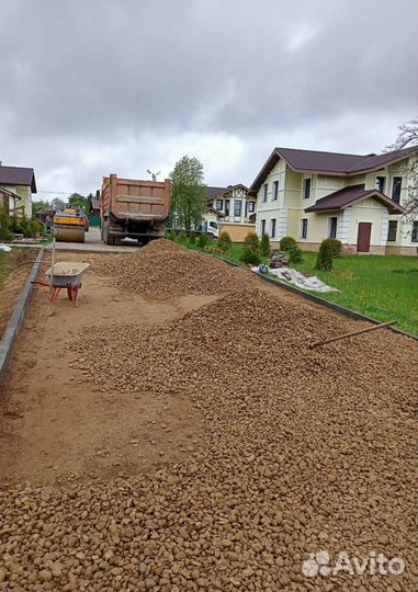 Укладка брусчатки. асфалтирование дарогу