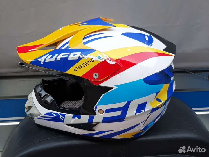 Мотошлем кроссовый