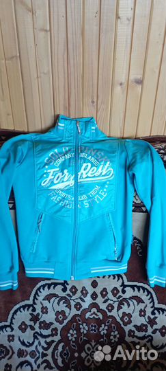 Продам детские вещи