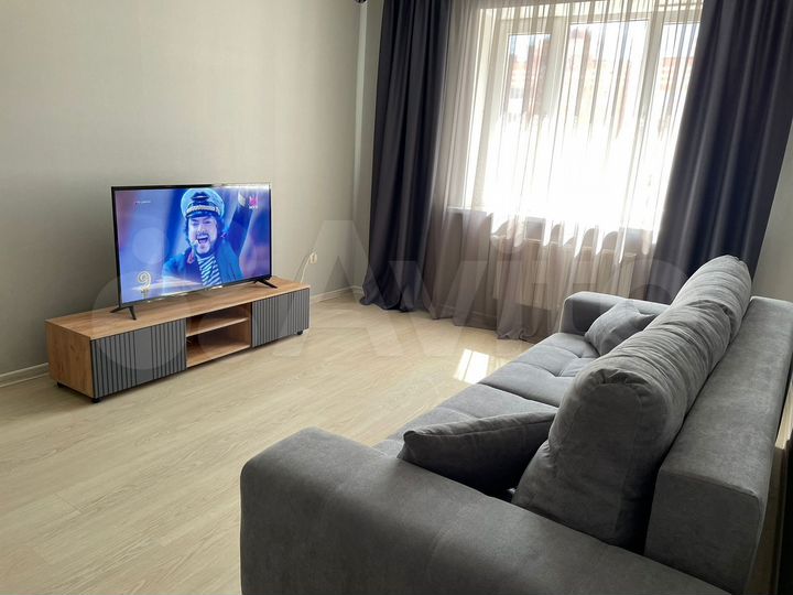 2-к. квартира, 75 м², 15/17 эт.