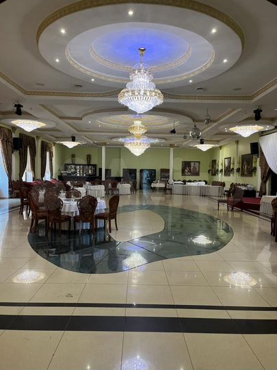 Помещение свободного назначения, 1823 м²