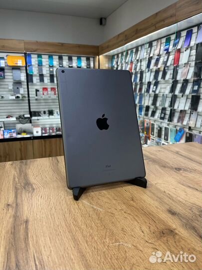 Планшет apple iPad 10.2 2020 Wi-Fi 32Gb MYL92RU/A