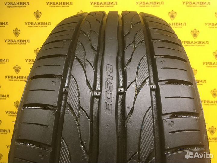 Kumho Ecsta PS31 205/55 R16 91W