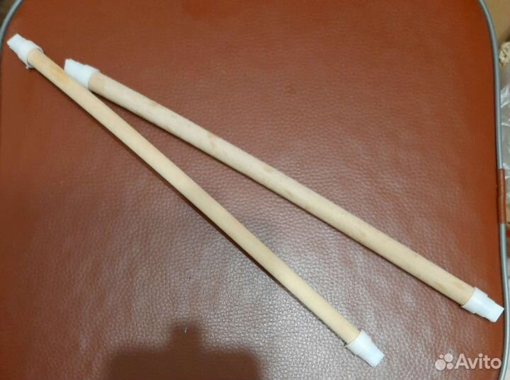 Жердочка для попугая