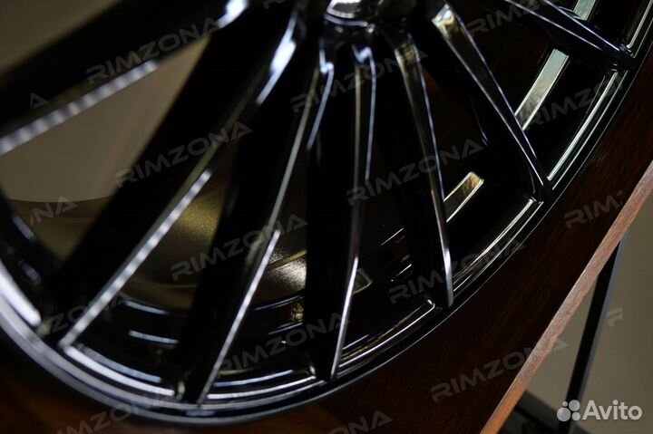 Литые диски R19 на Volkswagen. Арт2966