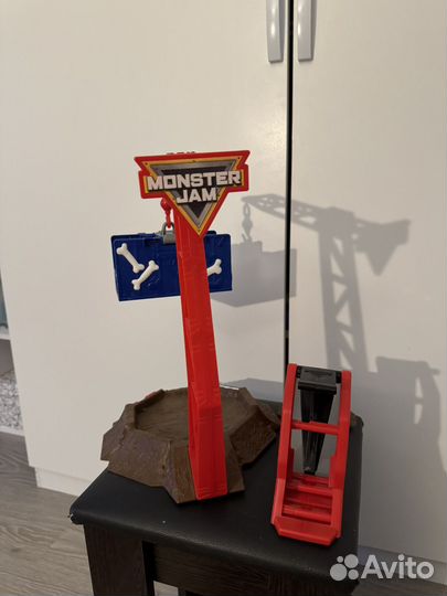 Monster jam трамплин