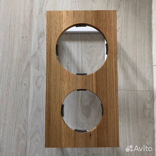 Подставка для мисок