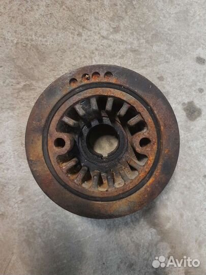 Шкив коленвала mitsubishi pajero 4M40