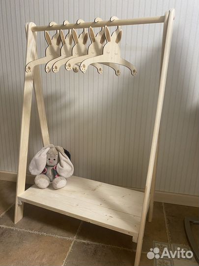 Вешалка для одежды