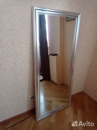 Зеркало навесное