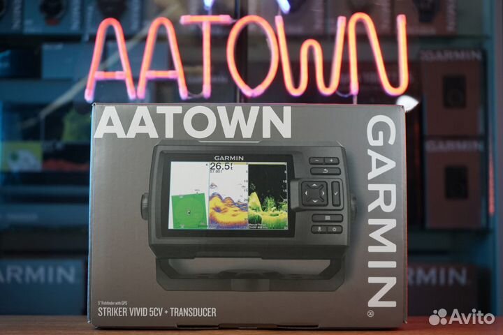 Garmin striker Vivid 5cv With GT20-TM Transducer