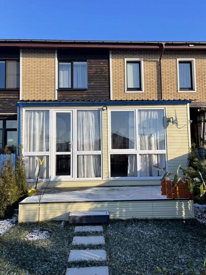 Таунхаус 91 м² на участке 1,9 сот.